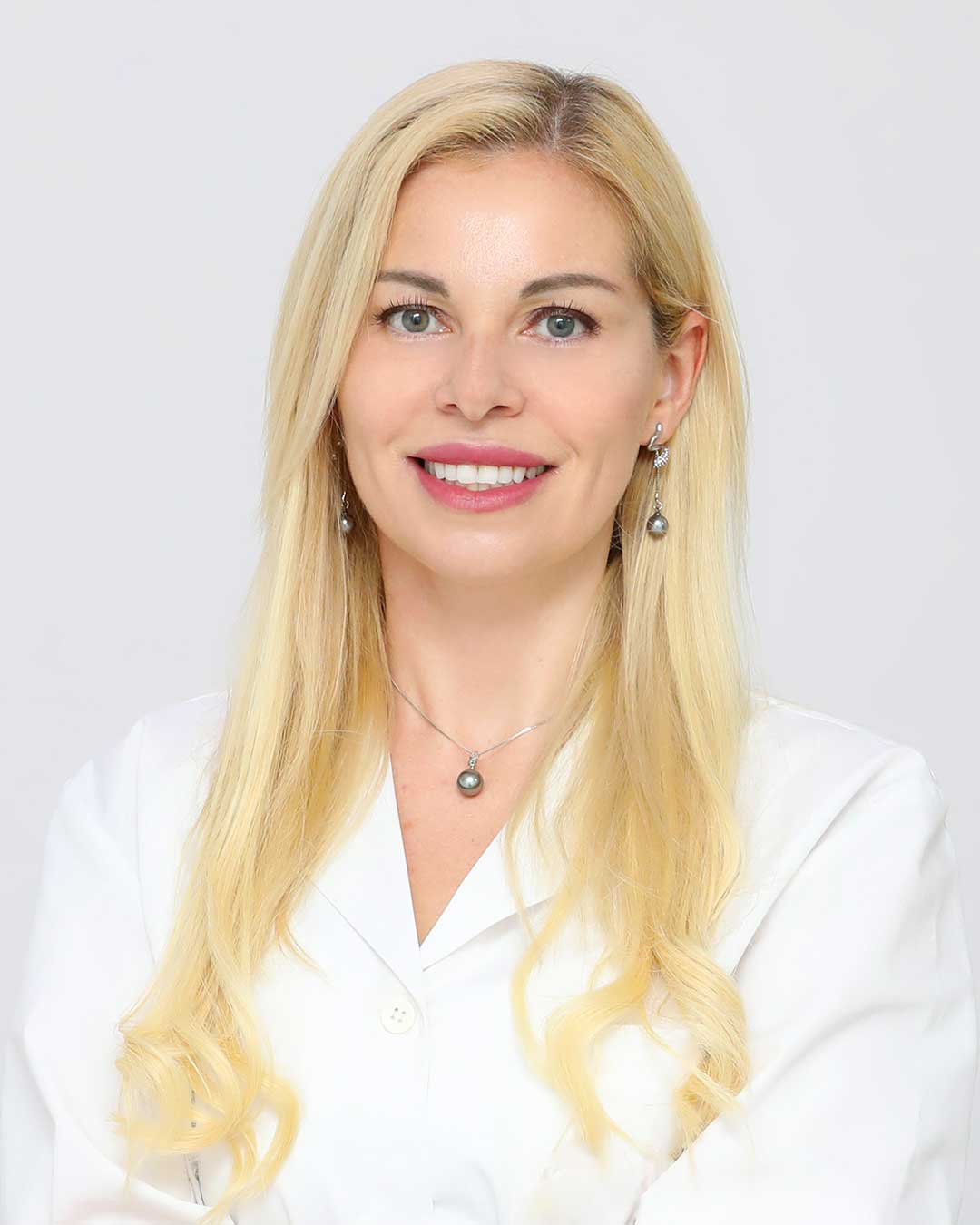 Hygienist Anna Kagramanova